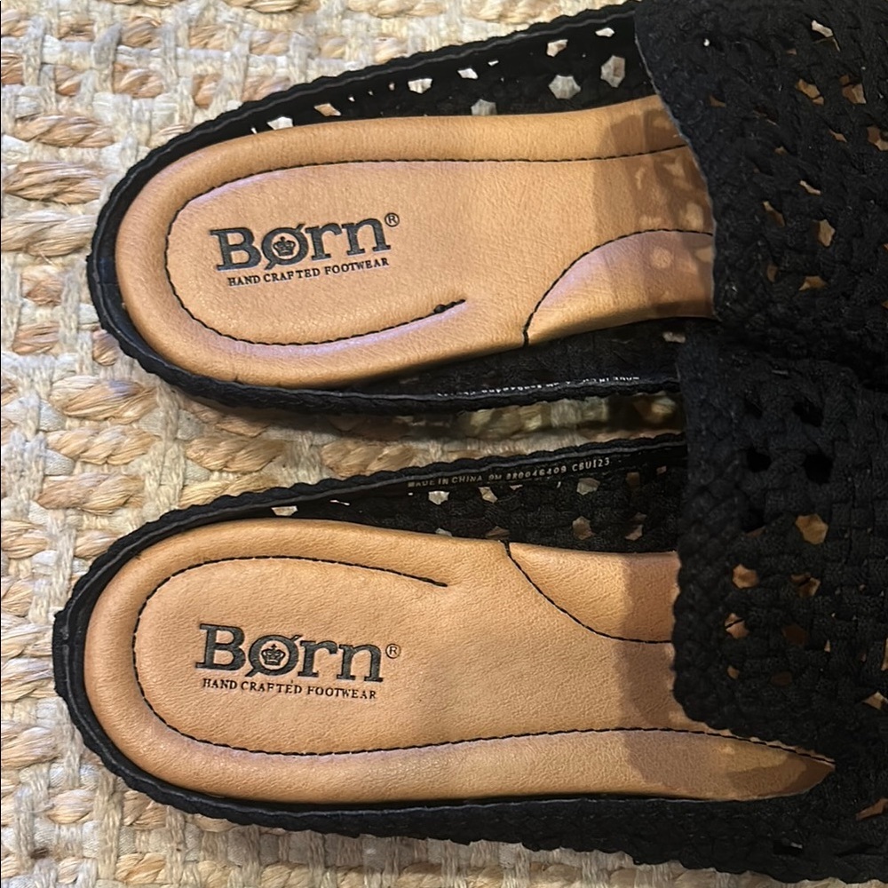 Born Black Mules with Geometric Design - Picture 3 of 6